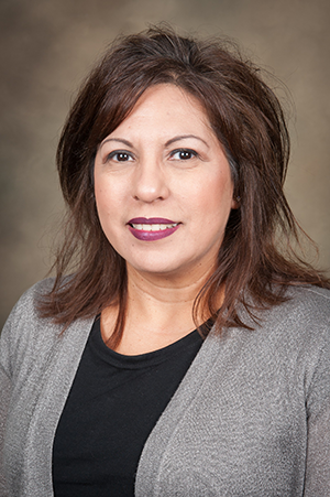 Headshot of Bernadette Chavira-Trull, ICBA Board President and Director at the University Supply Store at the University of Alabama